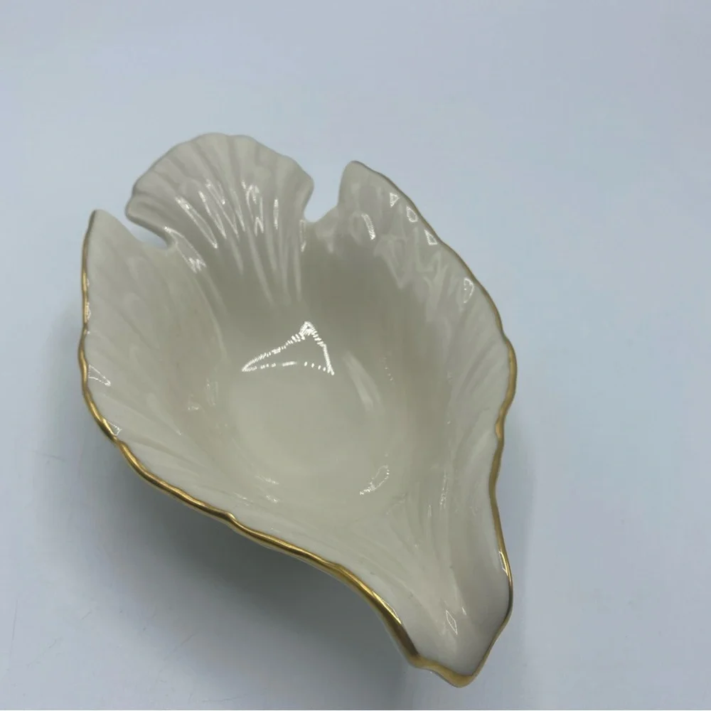 Lenox Dove Collection Open Candy Dish Ivory Gold Trim Bird China Porcelain USA - Picture 6 of 6